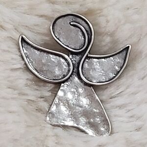 Silpada Sterling “Watch Over Me” Pin/Pendant I1842